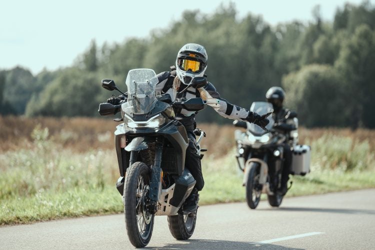 cfmoto 800mtx moto ture